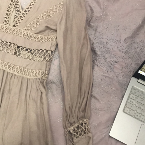 Beige flowy peasant style long sleeve deep c neck  boho dress from free people - Picture 4 of 5